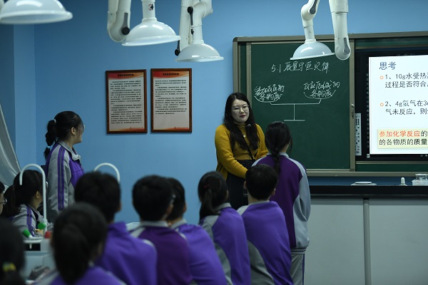 6八年级李可鑫.jpg