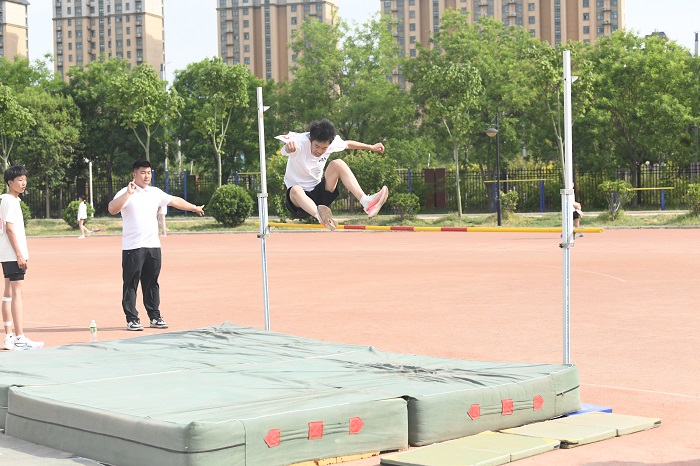 1746607873787079892.jpg 7.jpg