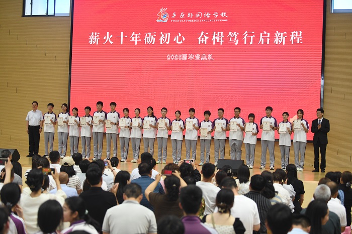 1749543595454095280.jpg 14.jpg